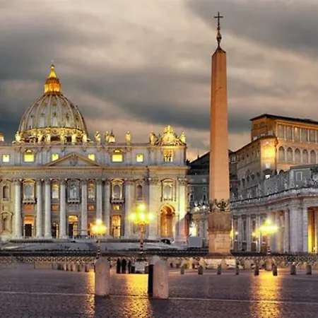 Roma Central Studio