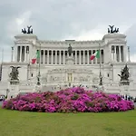 Roma Central Studio Apartment