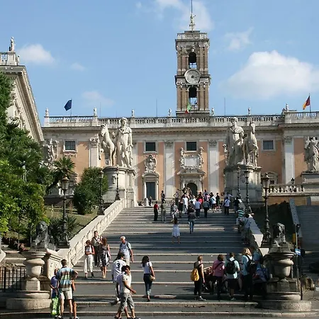 Roma Central Studio Apartment